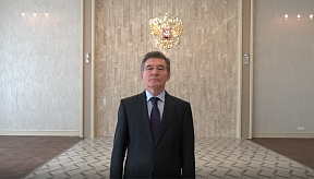 Поздравление Чрезвычайного и Полномочного Посла Российской Федерации в Монголии И.К.Азизова со 100-летием Народной революции и национальным праздником "Надам"